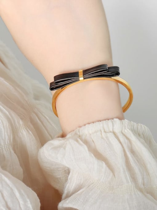 Z019 Gold Bracelet Titanium Steel Bowknot Trend Bracelet