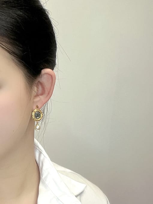 Clioro Brass Imitation Pearl Geometric Vintage Drop Earring 1