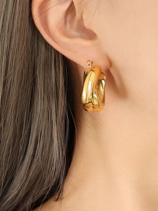 F194 Gold Earrings Brass Geometric Minimalist Huggie Earring