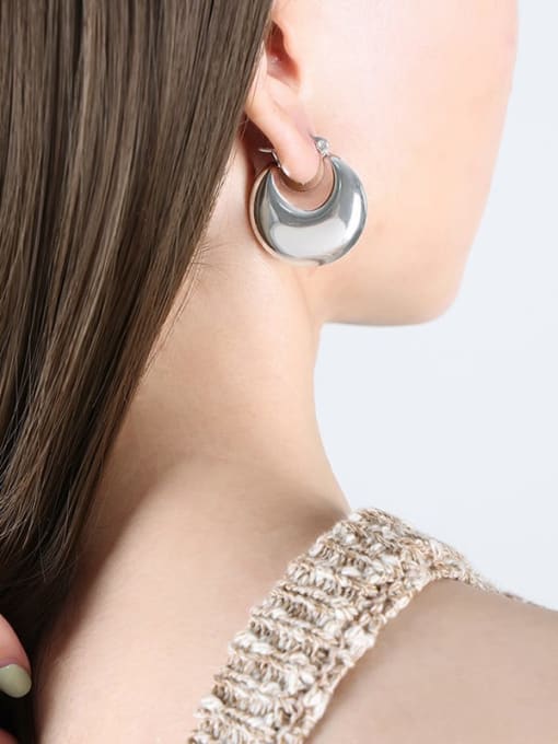 F840 Steel Color Earrings Titanium Steel Geometric Trend Stud Earring