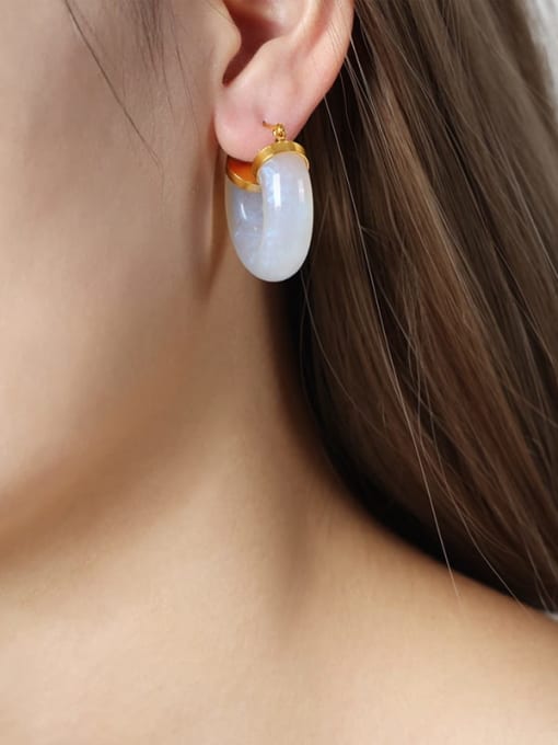 F1151 Galaxy White Resin Earrings Titanium Steel Resin Geometric Trend Stud Earring