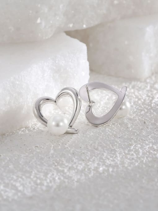 H01137 steel Brass Imitation Pearl Heart Minimalist Stud Earring