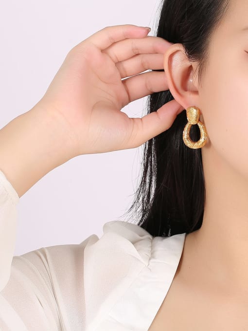 Clioro Brass Geometric Trend Drop Earring 1