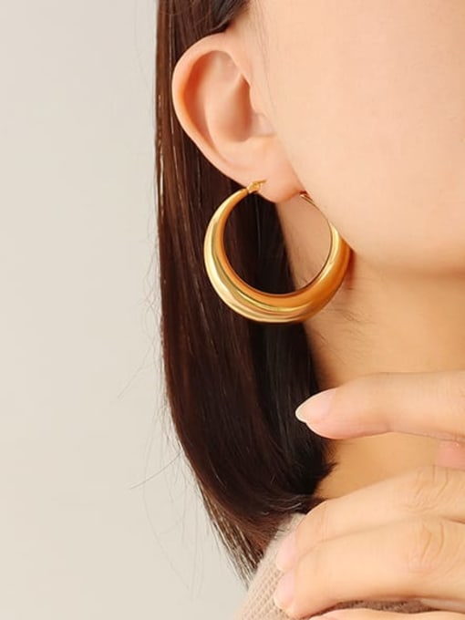 F575 gold large earrings Titanium Steel Geometric Minimalist Huggie Earring