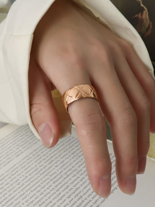 A059 rose gold wide ring Titanium 316L Stainless Steel Geometric Vintage Band Ring with e-coated waterproof