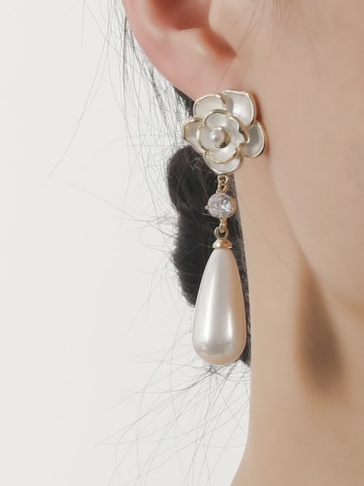 HYACINTH Brass Imitation Pearl Enamel Flower Minimalist Drop Earring 1
