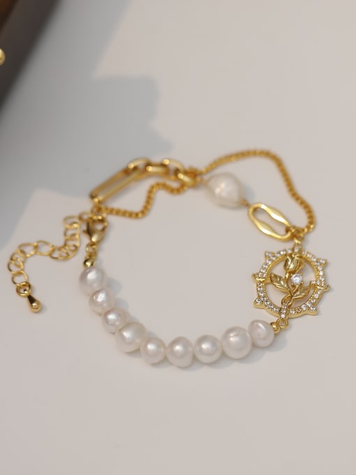HYACINTH Brass Freshwater Pearl Flower Trend Beaded Bracelet 1