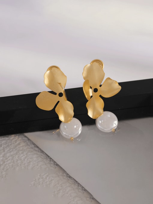 HYACINTH Brass Imitation Pearl Flower Minimalist Drop Earring 1
