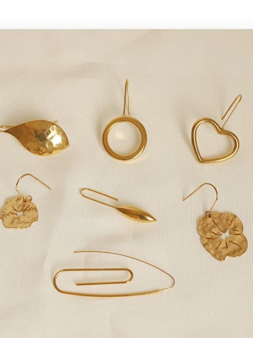ACCA Brass Geometric Minimalist Hook Earring 4