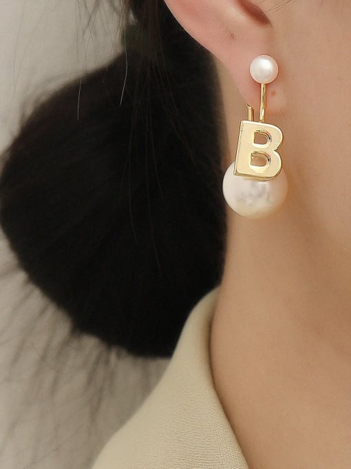 HYACINTH Brass Imitation Pearl Letter Vintage Drop Trend Korean Fashion Earring 1