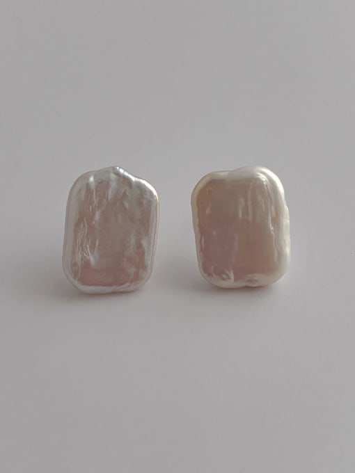 N197 shaped square pearl earrings Brass Freshwater Pearl Irregular Trend Stud Earring