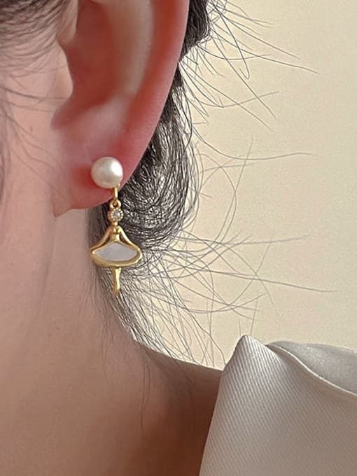 ZRUI Brass Shell Geometric Minimalist Drop Earring 1