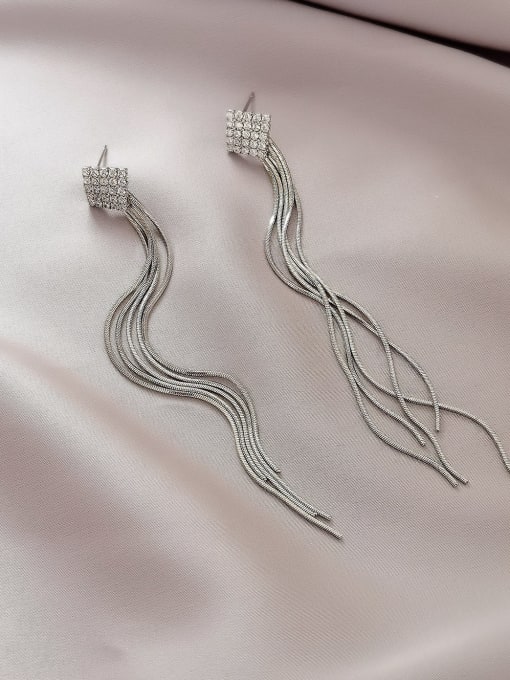 HYACINTH Brass Tassel Trend Threader Earring
