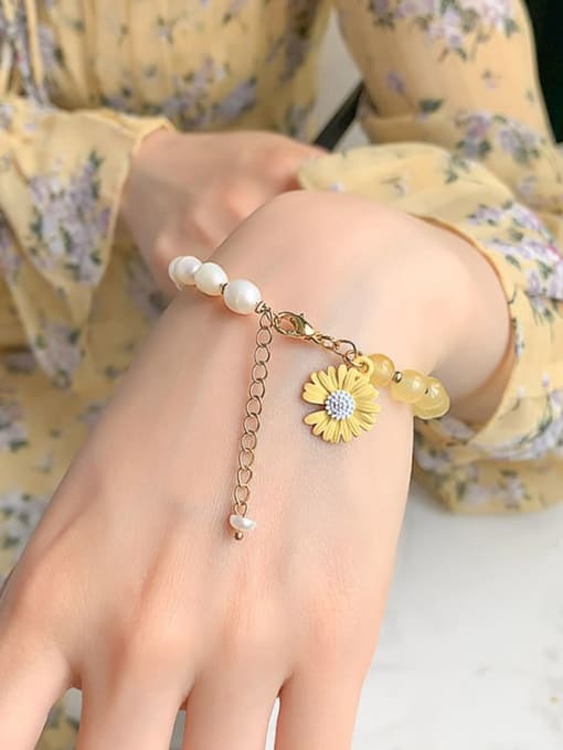 Citrine. Natural pearl Alloy Imitation Pearl Flower Cute Adjustable Bracelet