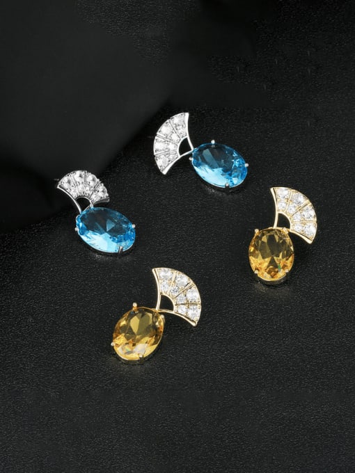 OUOU Brass Cubic Zirconia Geometric Luxury Cluster Earring 2