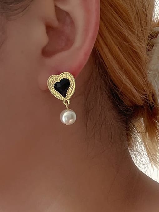 ZRUI Brass Glass Stone Heart Vintage Drop Earring 1