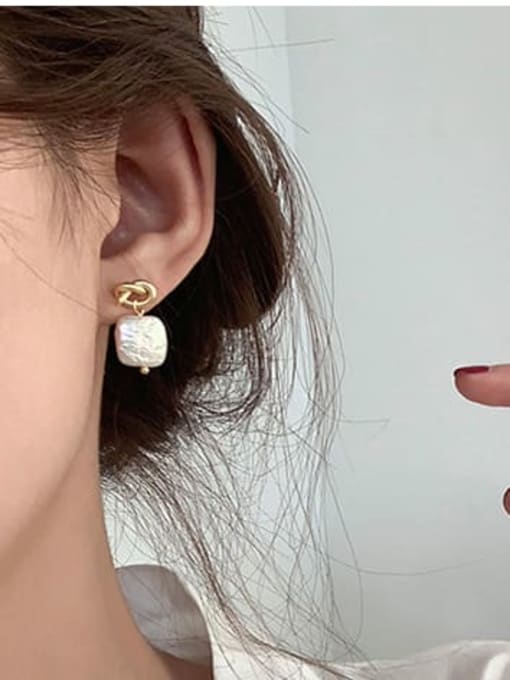 HYACINTH Copper Alien Imitation Pearl Geometric Tie Minimalist Drop Trend Korean Fashion Earring 1