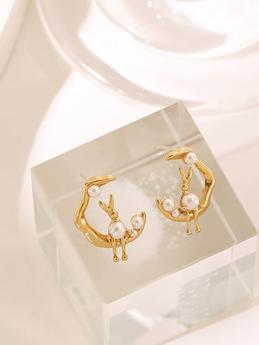 Five Color Brass Imitation Pearl Moon Minimalist Stud Earring 2