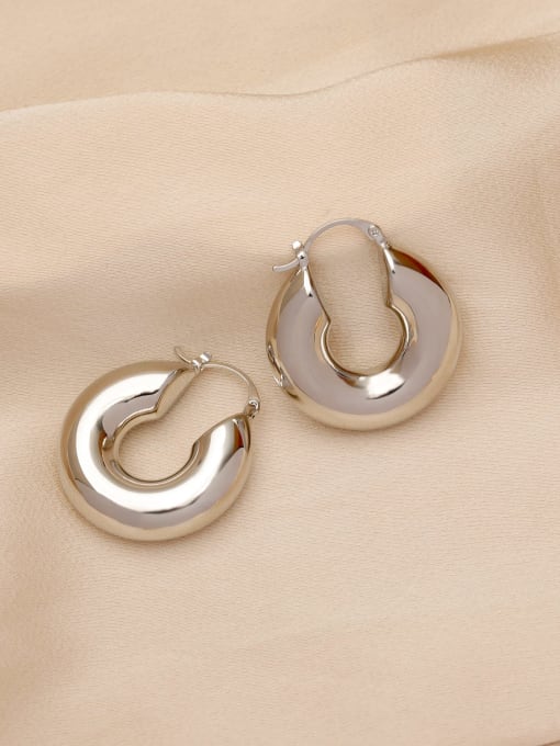 White K round 【 Ear buckle 】 Brass Heart Minimalist Huggie Earring