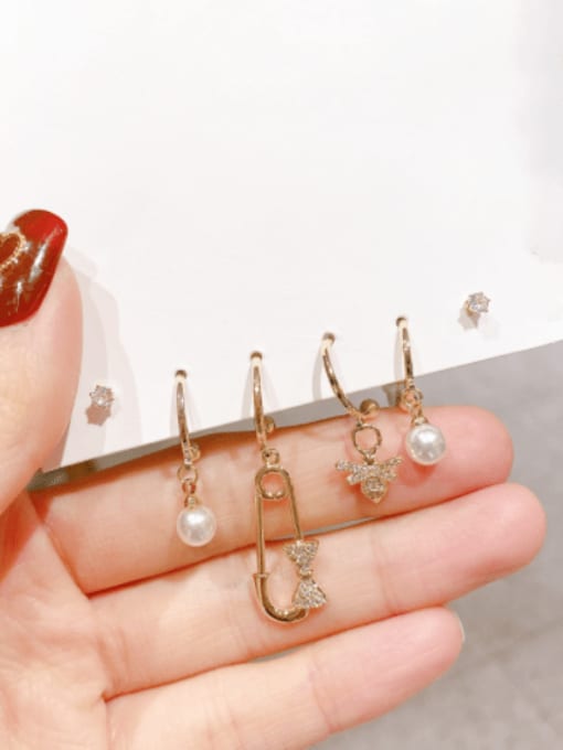 ZRUI Brass Cubic Zirconia Bowknot  Pin Vintage  Set Huggie Earring 1