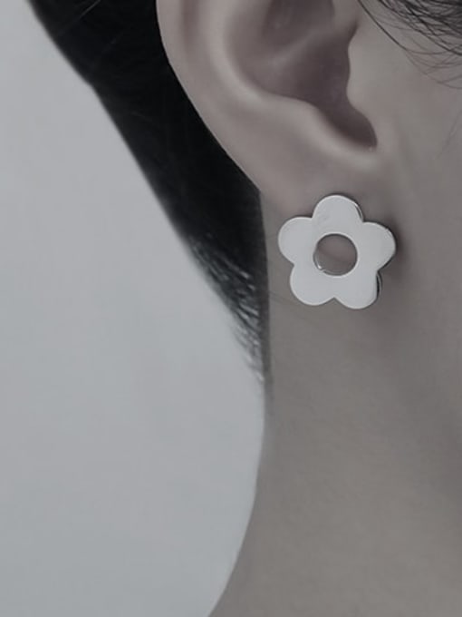 TINGS Titanium Steel Flower Minimalist Stud Earring 1