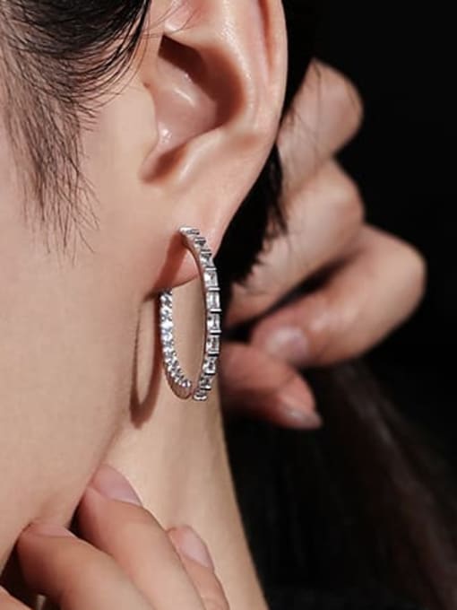 ACCA Brass Geometric Minimalist Hoop Earring 1