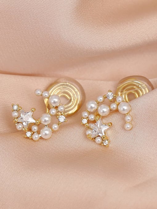 HYACINTH Brass Imitation Pearl Star Minimalist Clip Earring 2