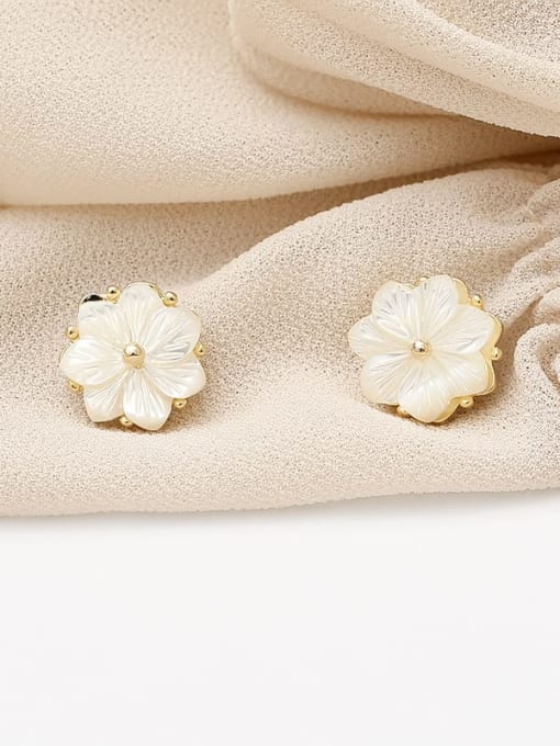 HYACINTH Copper Shell Flower Minimalist Stud Trend Korean Fashion Earring 2