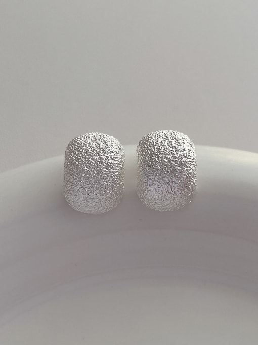 E21 SWhite  Curved Earrings Brass Geometric Minimalist Stud Earring
