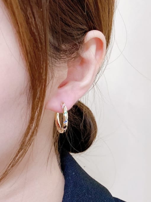 ZRUI Brass Cubic Zirconia Geometric Set Trend Huggie Earring 1