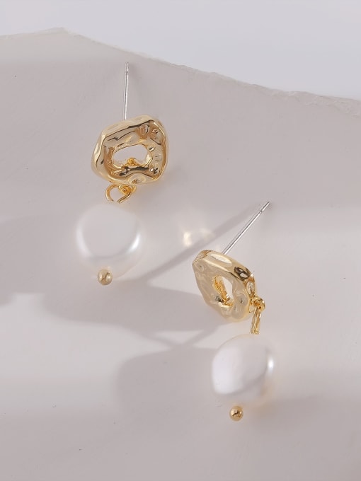 HYACINTH Brass Freshwater Pearl Geometric Minimalist Drop Earring 1