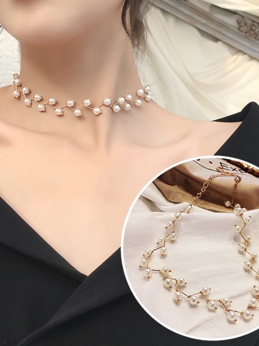 1 golden+White Zinc Alloy Imitation Pearl White Locket Trend Choker Necklace