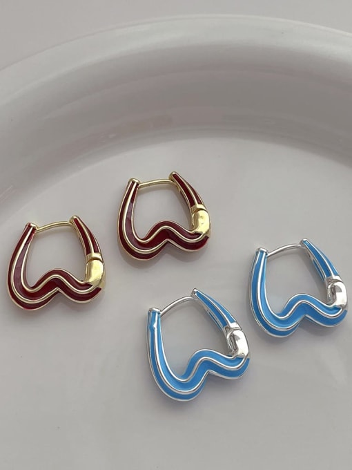 ZRUI Brass Enamel Heart Minimalist Huggie Earring 1