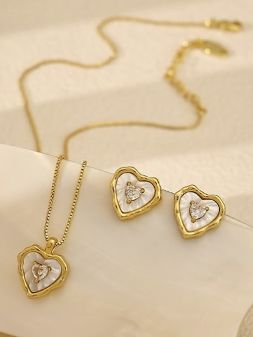 ACCA Brass  Minimalist Heart  Shell Earring and Necklace Set 1