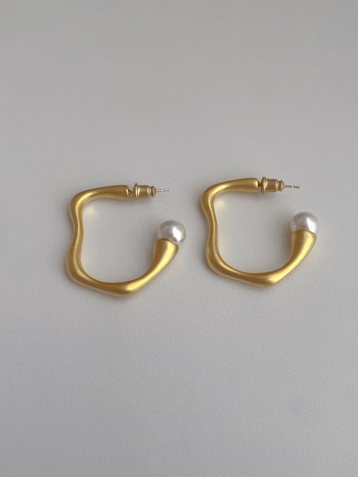 N254 matte gold Brass Imitation Pearl Geometric Minimalist Stud Earring