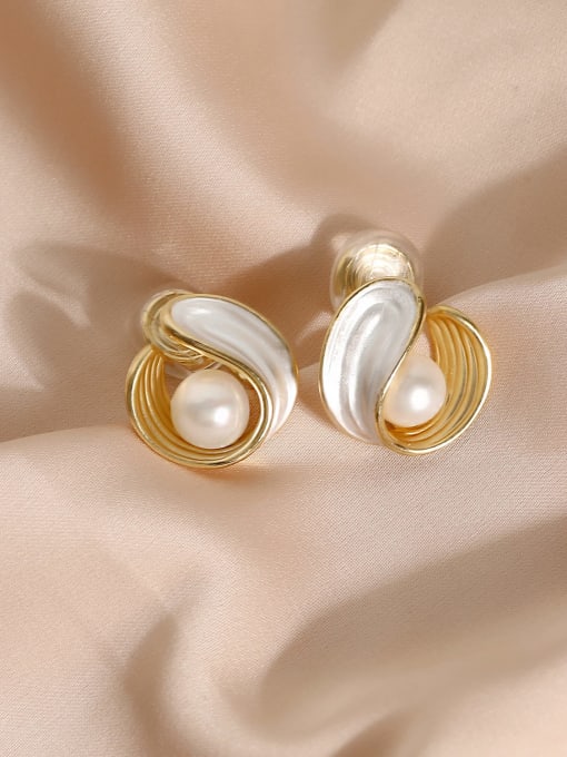 HYACINTH Brass Imitation Pearl Enamel Geometric Minimalist Clip Earring 2