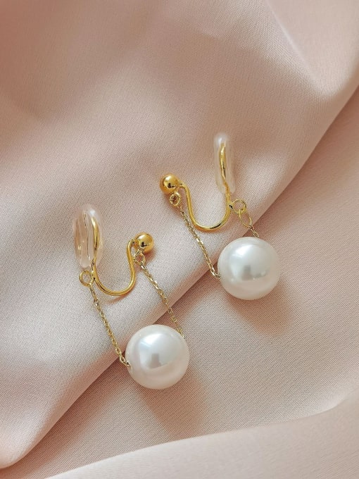 16k gold Brass Imitation Pearl Irregular Minimalist Clip Earring