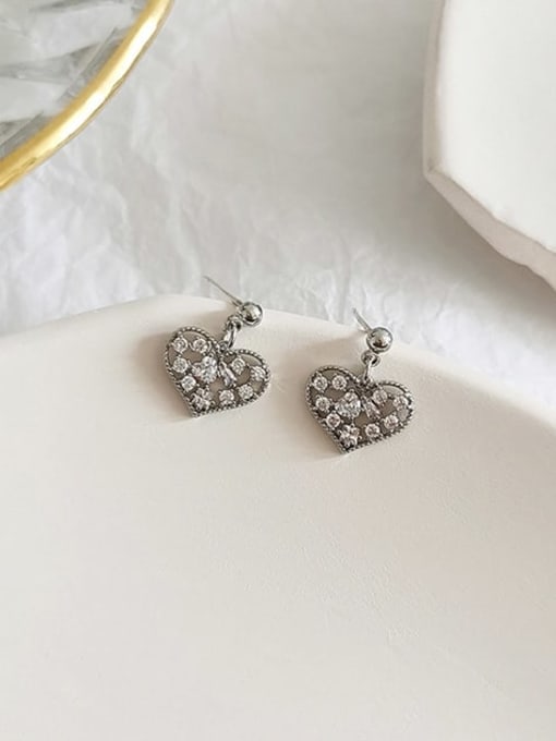 White K Copper Cubic Zirconia Heart Cute Stud Trend Korean Fashion Earring