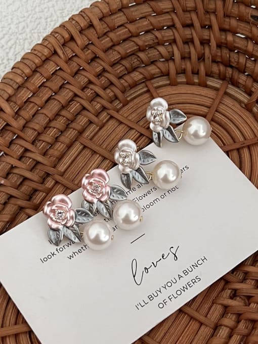 HYACINTH Brass Imitation Pearl Flower Cute Stud Earring 2