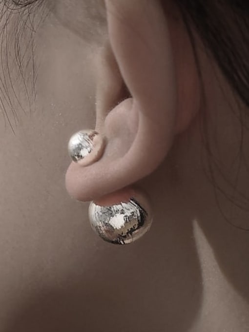 TINGS Brass Ball Minimalist Earring 2