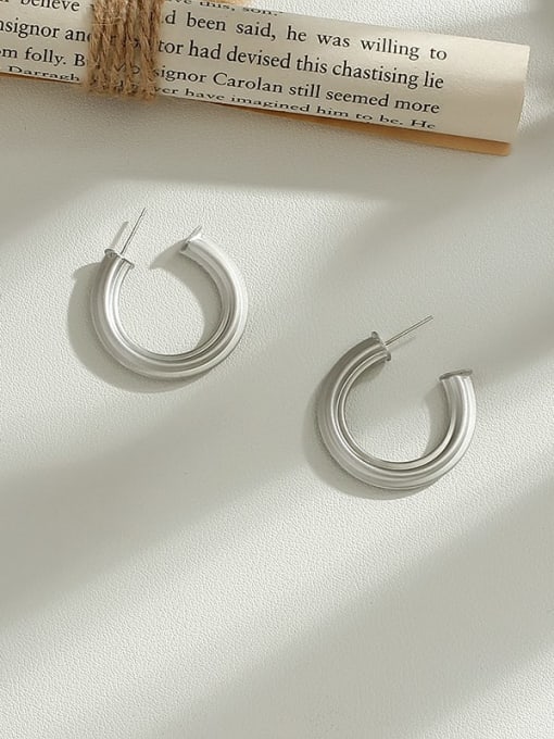 HYACINTH Copper C-shaped geometric minimalist study Trend Korean Fashion Earring 3
