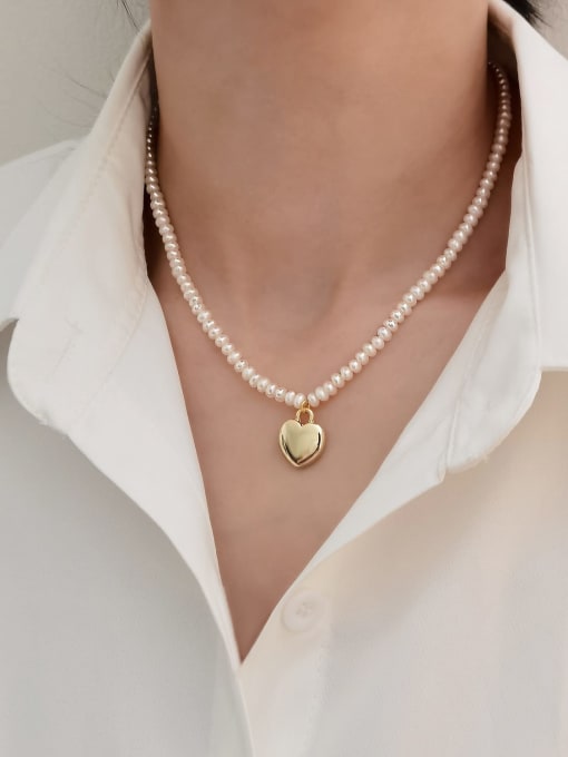 HYACINTH Brass Imitation Pearl Heart Vintage Necklace