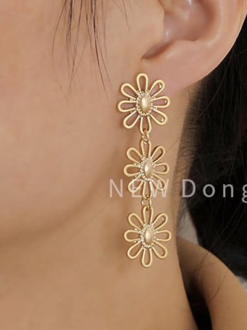HYACINTH Copper Cubic Zirconia Hollow Flower Vintage Drop Trend Korean Fashion Earring 1