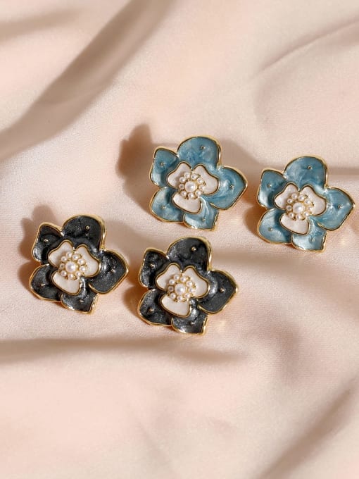 HYACINTH Brass Imitation Pearl Enamel Flower Vintage Clip Earring 2
