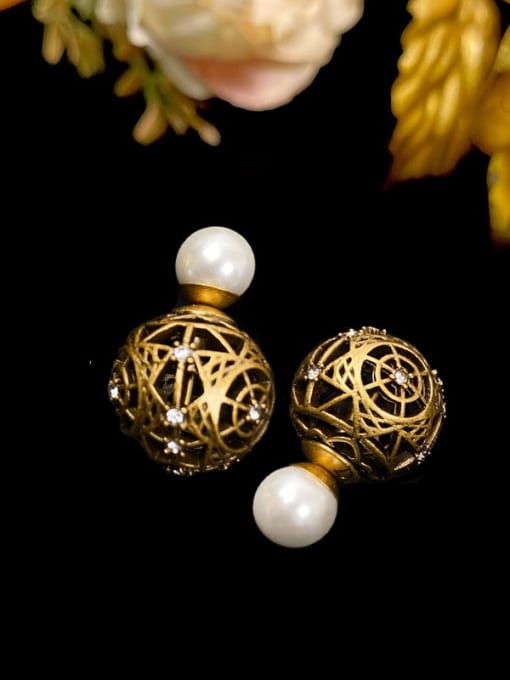SUUTO Brass Imitation Pearl Geometric Dainty Stud Earring 1