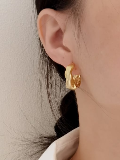HYACINTH Brass Smooth Geometric Trend Stud Earring 1