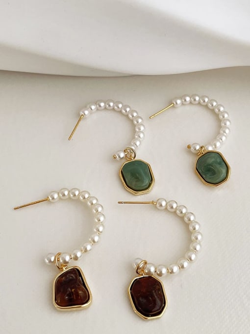 ZRUI Alloy Resin Geometric Vintage C type pearl Hook Earring 1