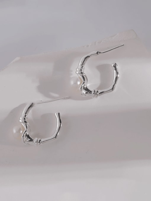white K Brass Freshwater Pearl Geometric Minimalist Stud Earring