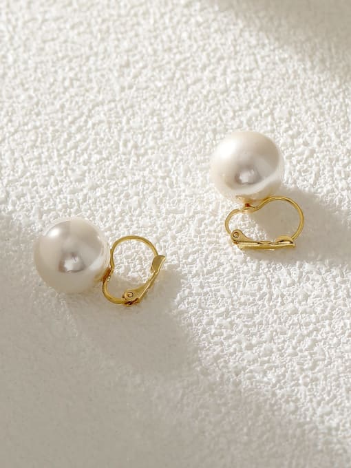 HYACINTH Brass Imitation Pearl Round Minimalist Huggie Earring 0