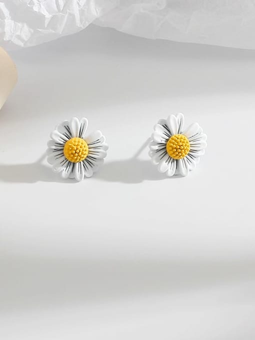 Milky white Copper Enamel Geometric Cute Flowers  Stud Trend Korean Fashion Earring